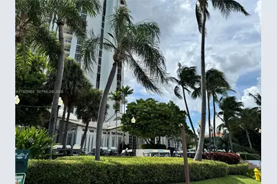 2000 Towerside Ter #1905, Miami, FL 33138 - Photo 22