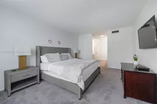 1950 S Ocean Dr, Hallandale Beach, FL 33009 - Photo 20