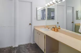 1950 S Ocean Dr, Hallandale Beach, FL 33009 - Photo 22