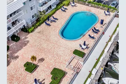 100 Edgewater Dr #240, Coral Gables, FL 33133 - Photo 24