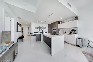 851 NE 1st Ave, Miami, FL 33132 - Photo 22