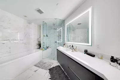 851 NE 1st Ave #3810, Miami, FL 33132 - Photo 28