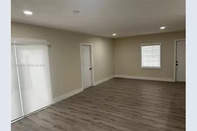 659 E 19th St #659, Hialeah, FL 33013 - Photo 22