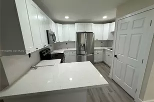 659 E 19th St, Hialeah, FL 33013 - Photo 4