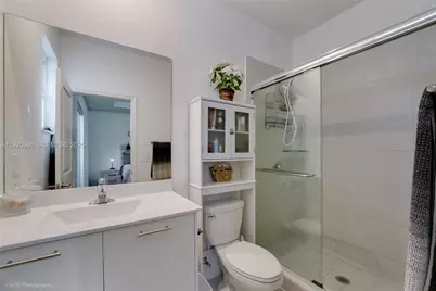 12453 NW 23rd Ct, Miami, FL 33167 - Photo 12