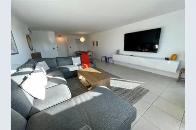 10101 E Bay Harbor Dr #402, Bay Harbor Islands, FL 33154 - Photo 8