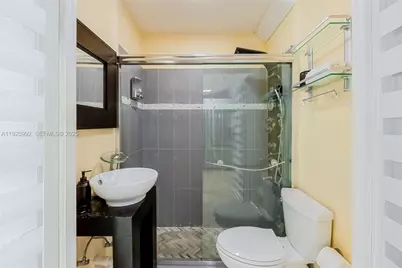 [Address not provided], Hollywood, FL 33020 - Photo 8