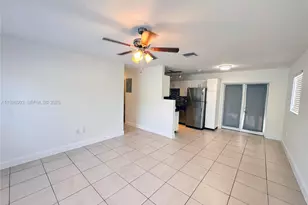 1400 N 70th Way, Hollywood, FL 33024 - Photo 6
