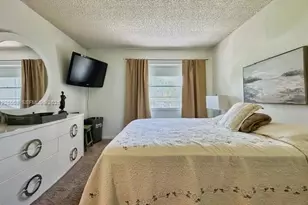 150 SW 134th Way, Pembroke Pines, FL 33027 - Photo 10