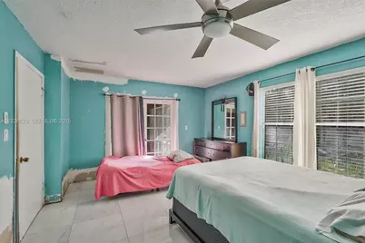 8113 Rose Marie Cir, Boynton Beach, FL 33472 - Photo 24