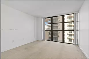 5757 Collins Ave, Miami Beach, FL 33140 - Photo 30