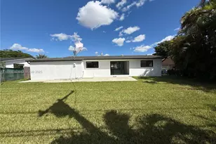 4850 SW 93rd Ct, Miami, FL 33165 - Photo 24