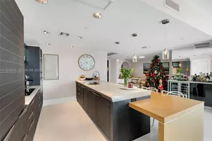 200 Biscayne Blvd Way, Miami, FL 33131 - Photo 10