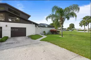 9568 Boca Gardens Pkwy, Boca Raton, FL 33496 - Photo 1