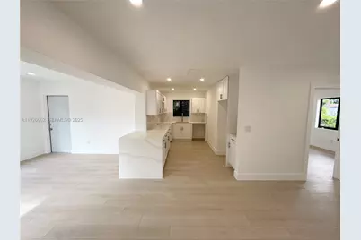 15300 NW 32nd Ave, Miami Gardens, FL 33054 - Photo 12