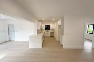 15300 NW 32nd Ave, Miami Gardens, FL 33054 - Photo 12