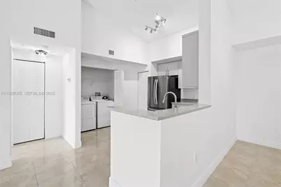 6992 SW 39th St #I302, Davie, FL 33314 - Photo 6