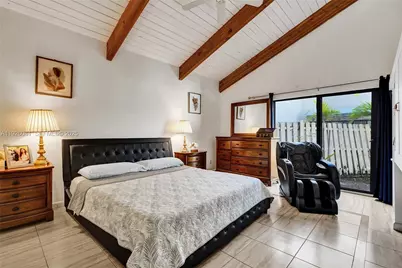 531 Leslie Dr, Hallandale Beach, FL 33009 - Photo 14