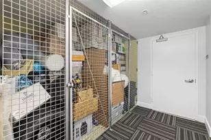 665 NE 25th St, Miami, FL 33137 - Photo 46