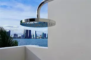 1041 N Venetian Dr, Miami, FL 33139 - Photo 30