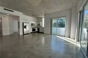 234 NE 3rd St, Miami, FL 33132 - Photo 2