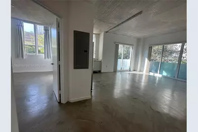 234 NE 3rd St #201, Miami, FL 33132 - Photo 4