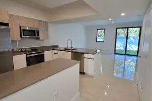 5505 W Oak Wy, Dania Beach, FL 33314 - Photo 2