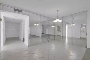 302 Lakeview Dr, Weston, FL 33326 - Photo 12