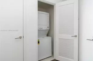 1100 S Miami Ave, Miami, FL 33130 - Photo 10