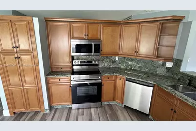 [Address not provided], Pembroke Pines, FL 33028 - Photo 12