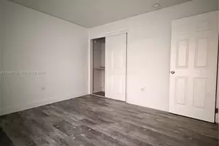 7250 SW 94th Pl, Miami, FL 33173 - Photo 12
