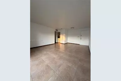 7250 SW 94th Pl #B8, Miami, FL 33173 - Photo 4