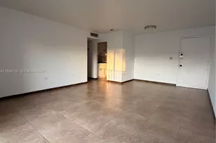 7250 SW 94th Pl, Miami, FL 33173 - Photo 4