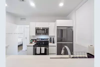 1053 NW 29th St, Miami, FL 33127 - Photo 66