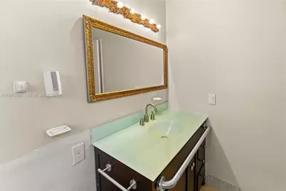 612 Minorca Ave, Coral Gables, FL 33134 - Photo 24