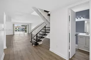 9703 N New River Canal Rd, Plantation, FL 33324 - Photo 4