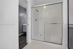 9703 N New River Canal Rd, Plantation, FL 33324 - Photo 24