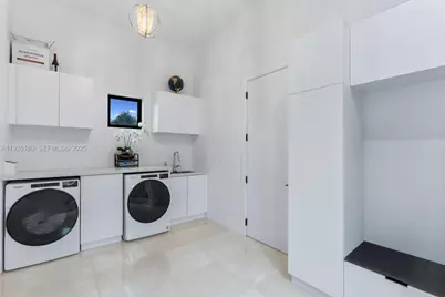 80 NW 129th Ave, Miami, FL 33182 - Photo 34