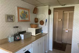 1400 Saint Charles, Pembroke Pines, FL 33026 - Photo 10