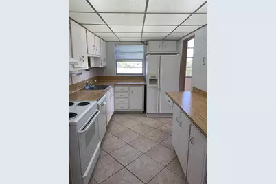 1400 Saint Charles #505, Pembroke Pines, FL 33026 - Photo 16