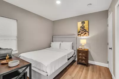 1100 NW 7th Ave, Fort Lauderdale, FL 33311 - Photo 18