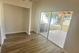 27347 SW 117th Pl, Homestead, FL 33032 - Photo 10