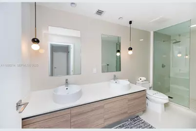 121 NE 34th St #PH3215, Miami, FL 33137 - Photo 18