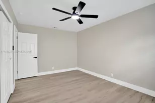 6844 SW 12th St, Pembroke Pines, FL 33023 - Photo 36