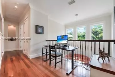 7821 SW 54th Ct, Miami, FL 33143 - Photo 12
