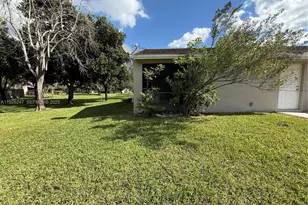 15749 NE Woodgate Ct, Sunrise, FL 33326 - Photo 2