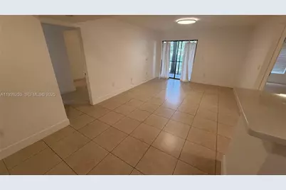 10670 SW 156th Pl #313, Miami, FL 33196 - Photo 6