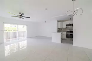 8305 SW 72nd Ave, Miami, FL 33143 - Photo 4