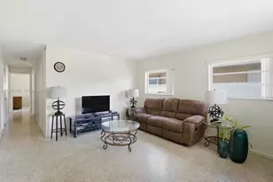 10551 SW 27th St, Miami, FL 33165 - Photo 10