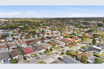 10551 SW 27th St, Miami, FL 33165 - Photo 24